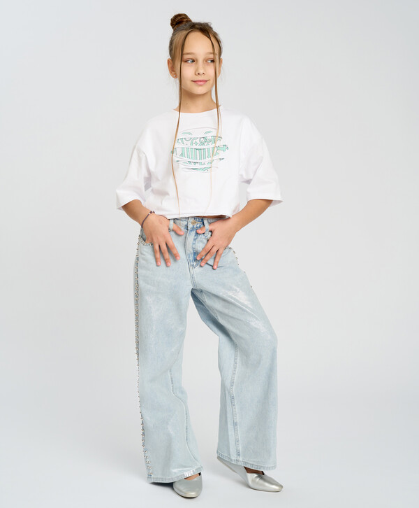 715 р. 1100 р. Футболка кроп топ для девочки белая с принтом Button Blue