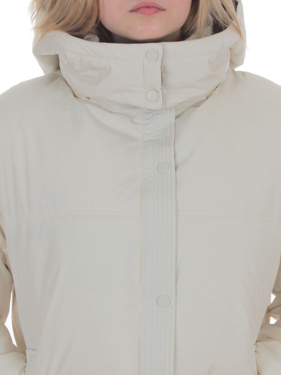 S24-292 MILK Куртка зимняя женская (150 гр. холлофайбер)