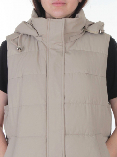 817 BEIGE Жилет утепленный зимний женский (150 гр. холлофайбер)