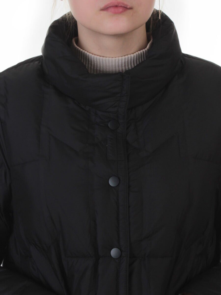 8810 BLACK Куртка пуховая облегченная женская (утиный пух)