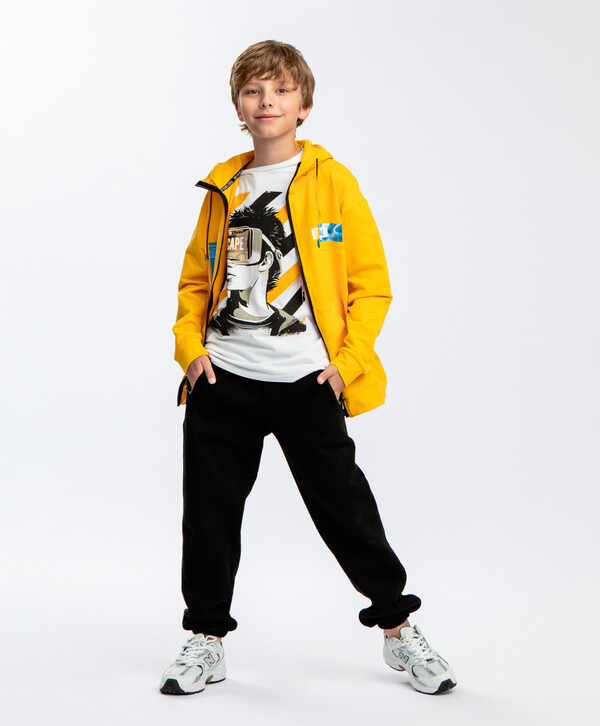 1440 р.  1800 р.  Толстовка с принтом желтая Button Blue