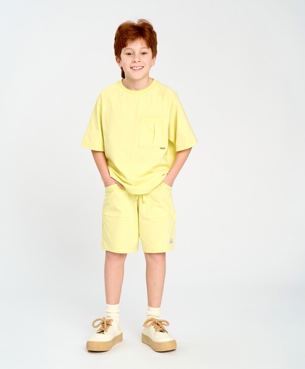 700 р.  1000 р.  Футболка с коротким рукавом для мальчика оверсайз желтая с карманом Button Blue