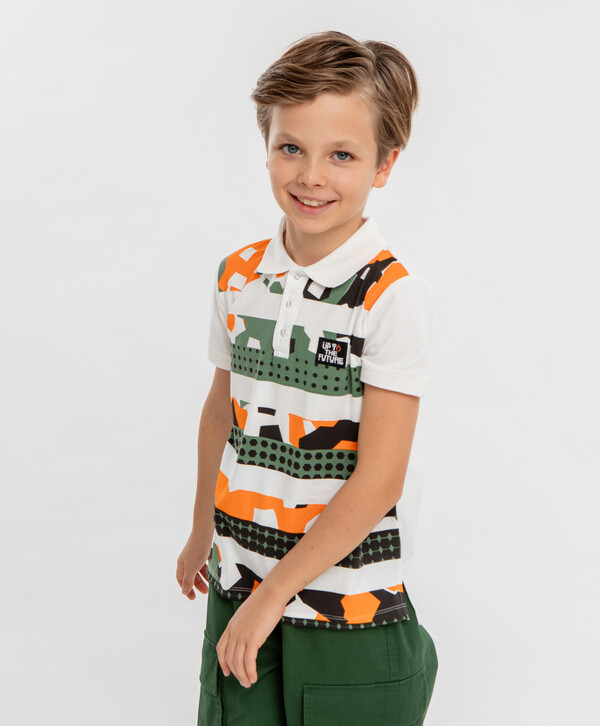 1080 р.  1350 р.  Футболка поло с принтом мультицвет для мальчика Button Blue