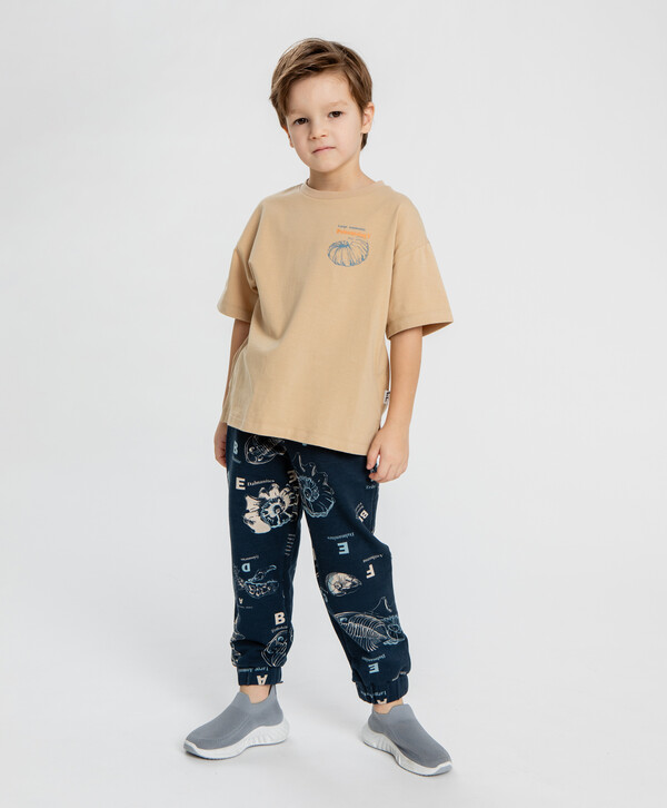 1400 р.  1750 р.  Джоггеры с принтом синие для мальчика Button Blue