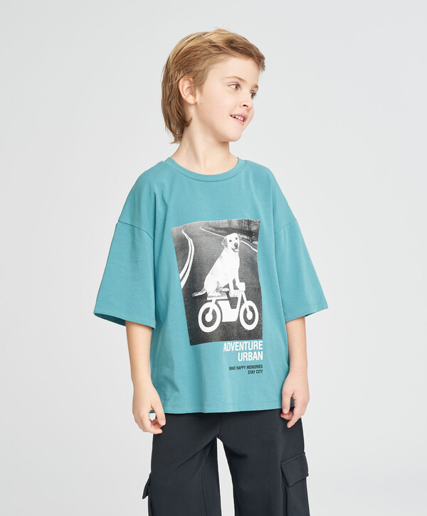 665 р.  950 р.  Футболка с коротким рукавом для мальчика оверсайз бирюзовая с принтом Button Blue