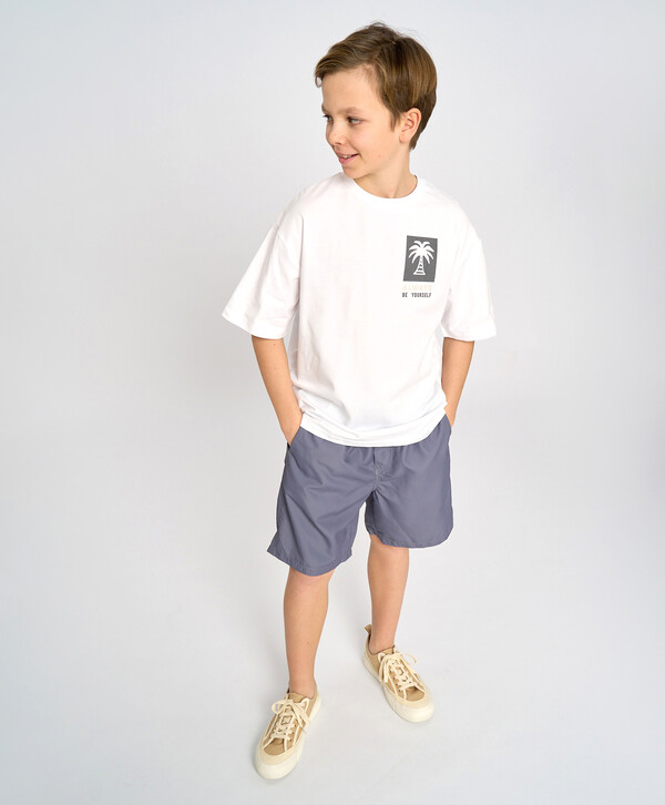 910 р.  1300 р.  Футболка с коротким рукавом для мальчика белая оверсайз с принтом Button Blue