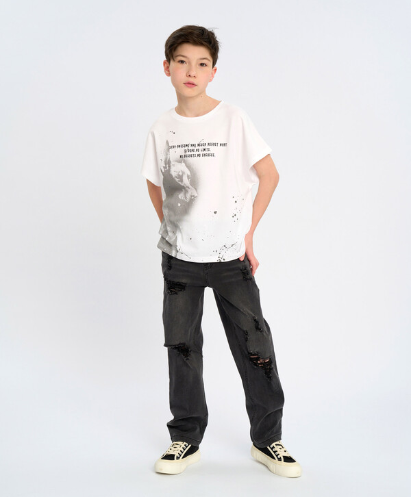 910 р.  1300 р.  Футболка с коротким рукавом для мальчика белая с принтом Button Blue