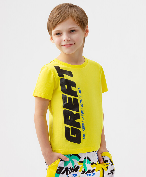 600 р.  750 р.  Футболка из хлопка с контрастным текстовым принтом и имитацией многослойности желтая для мальчика Button Blue