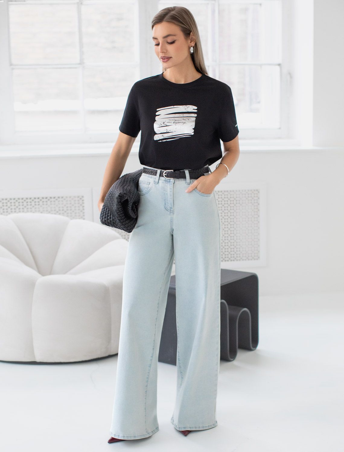 Нарядная футболка с принтом фольгой из премиального хлопка с эластаном D49.124 черный_magic