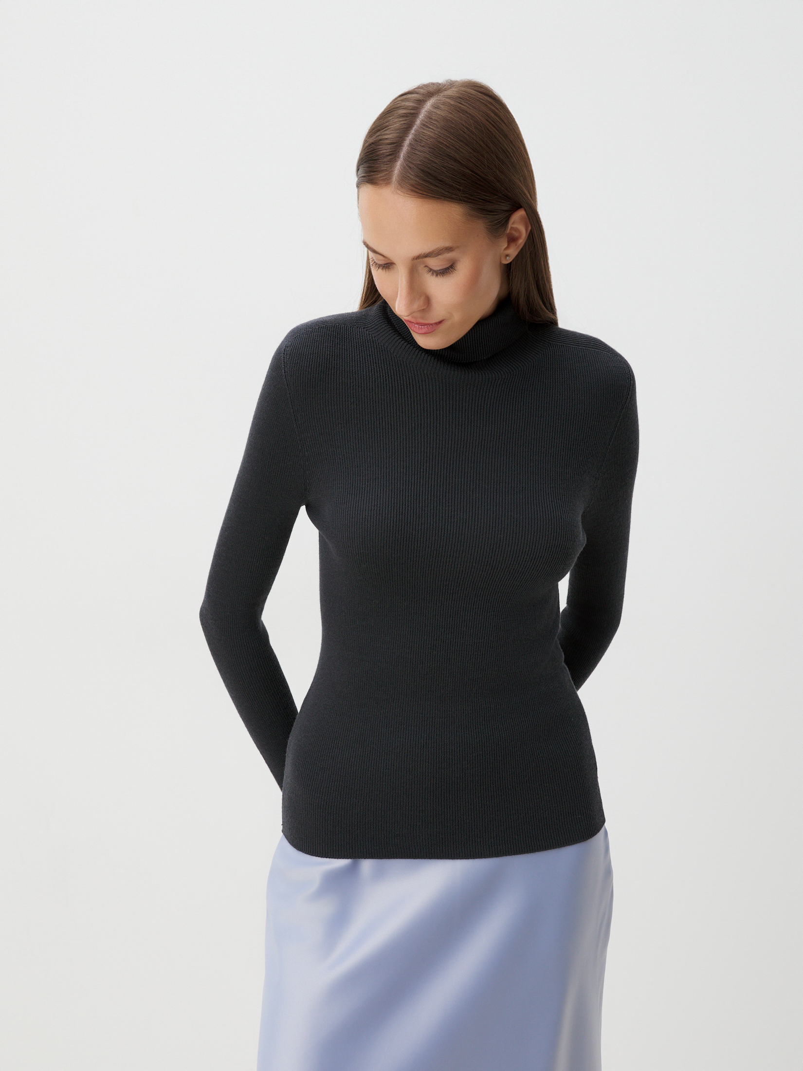 3058 р.  7110 р.  Женская бесшовная водолазка MAISON DAVID