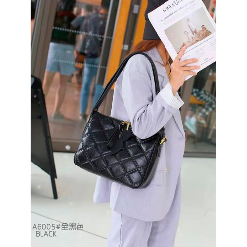 ст. цена1785руб.! Женская кожаная сумка 6005-1 BLACK