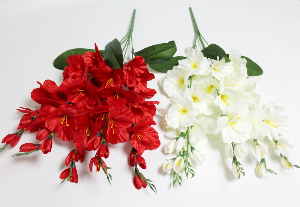 Б12120 Букет крупных гладиолусов