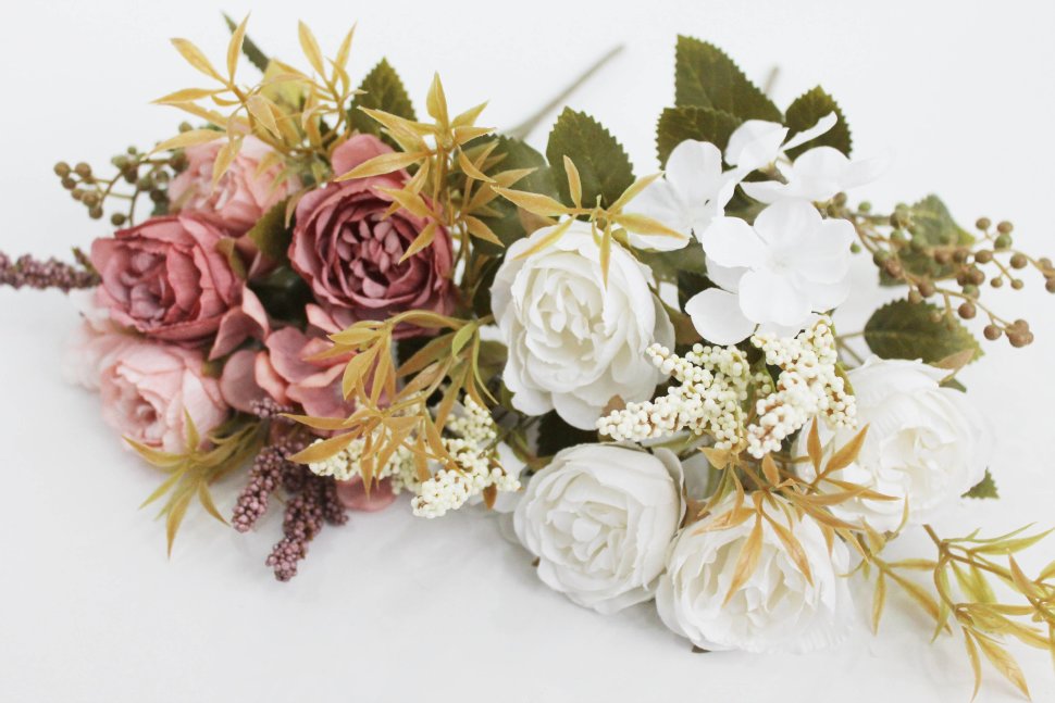 Б11909 Б/С Букет евро пион