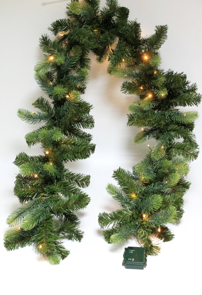 ЛЗ12007 Б/С Гирлянда хвойная пушистая с гирляндой.Литая и ПВХ 190см