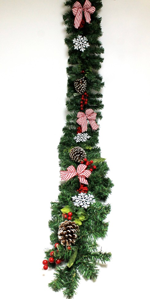 ЛЗ12119 Б/С Лиана еловая,уже украшенная,с крупными шишками