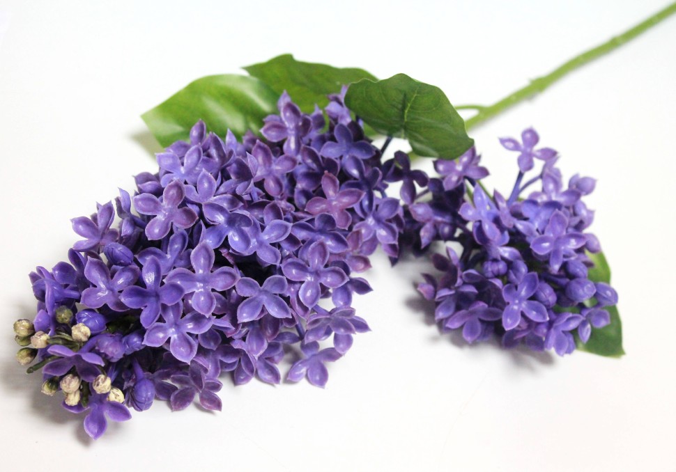 В12200 Б/С Ветка сирени крупная силикон 2 головы 68см