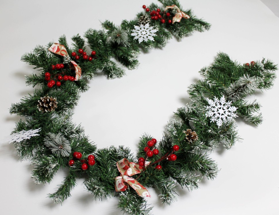 ЛЗ12117 Б/С Лиана еловая украшенная