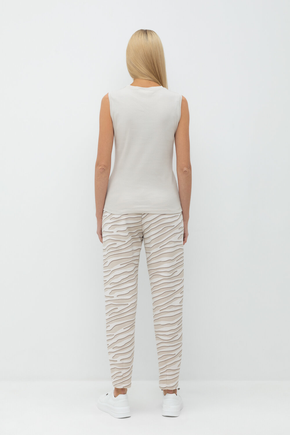 Ст.цена 2832р. VERY NEAT Брюки ЕВТ 4082/1 439699