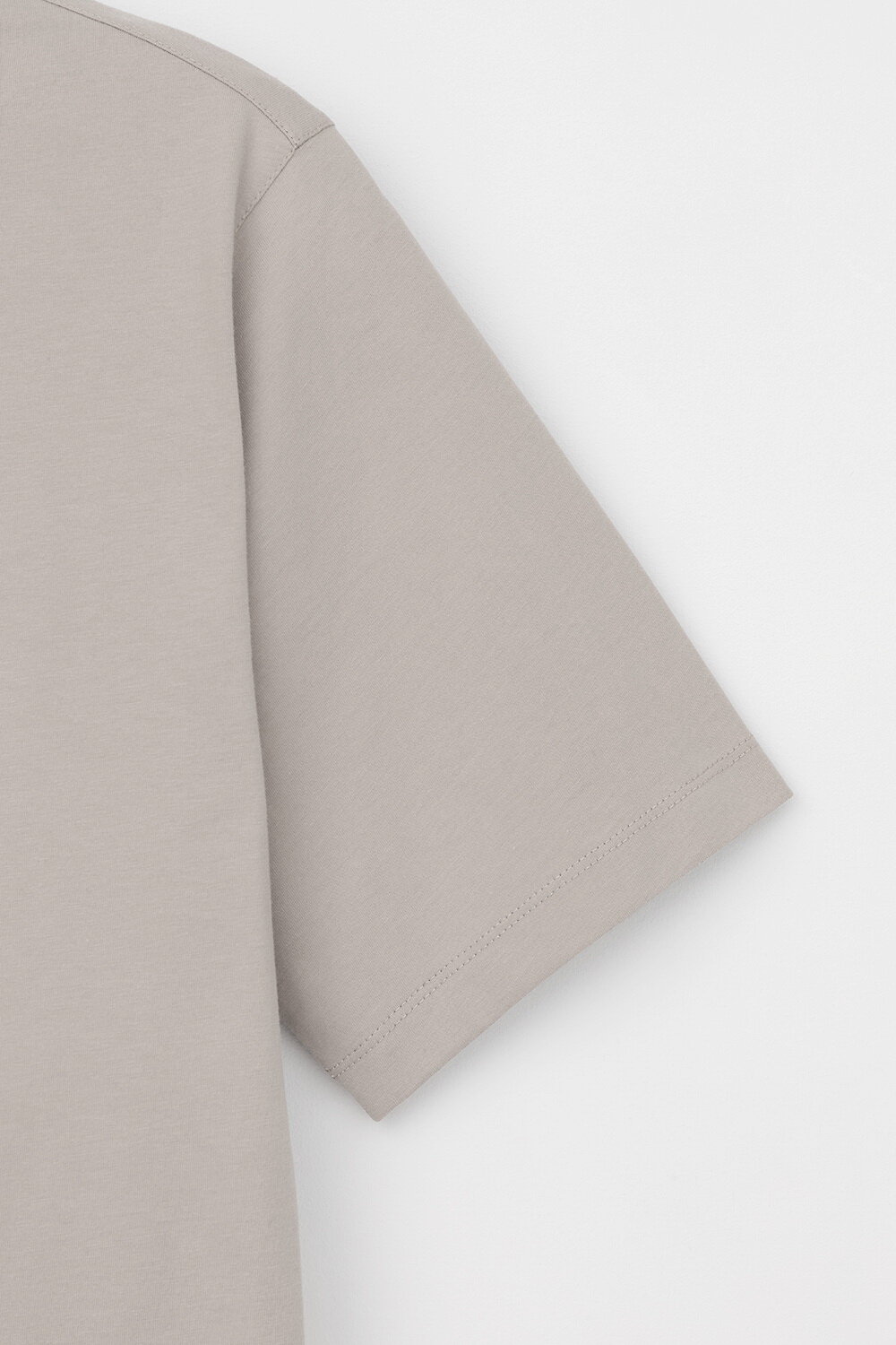 Ст.цена 1375р. VERY NEAT Фуфайка ЕВТ 3237/24 492922