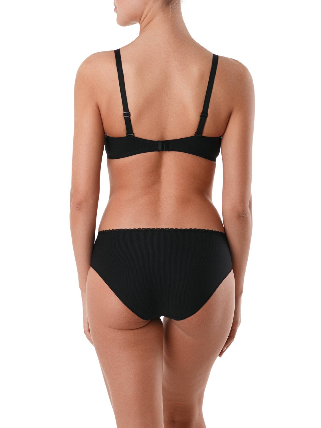 Ст.цена 1599р. Conte elegant Бюстгальтер WEEKEND RB0006 Черный 188579