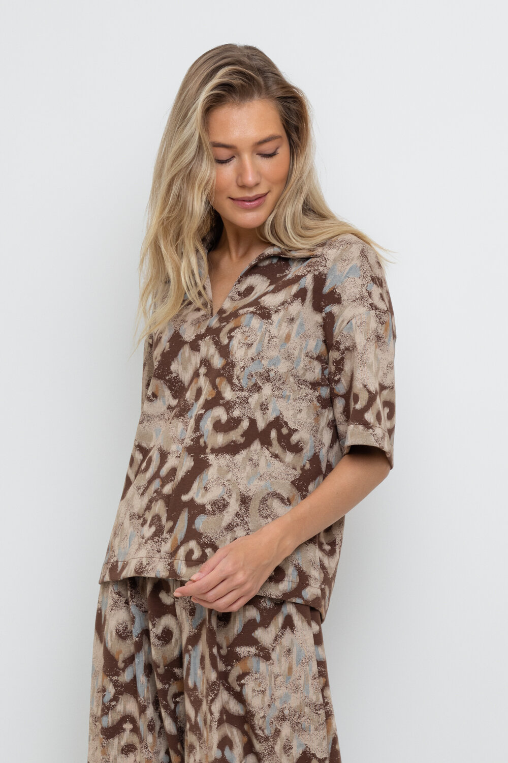 Ст.цена 2360р. VERY NEAT Фуфайка ЕВТ 3233 439607