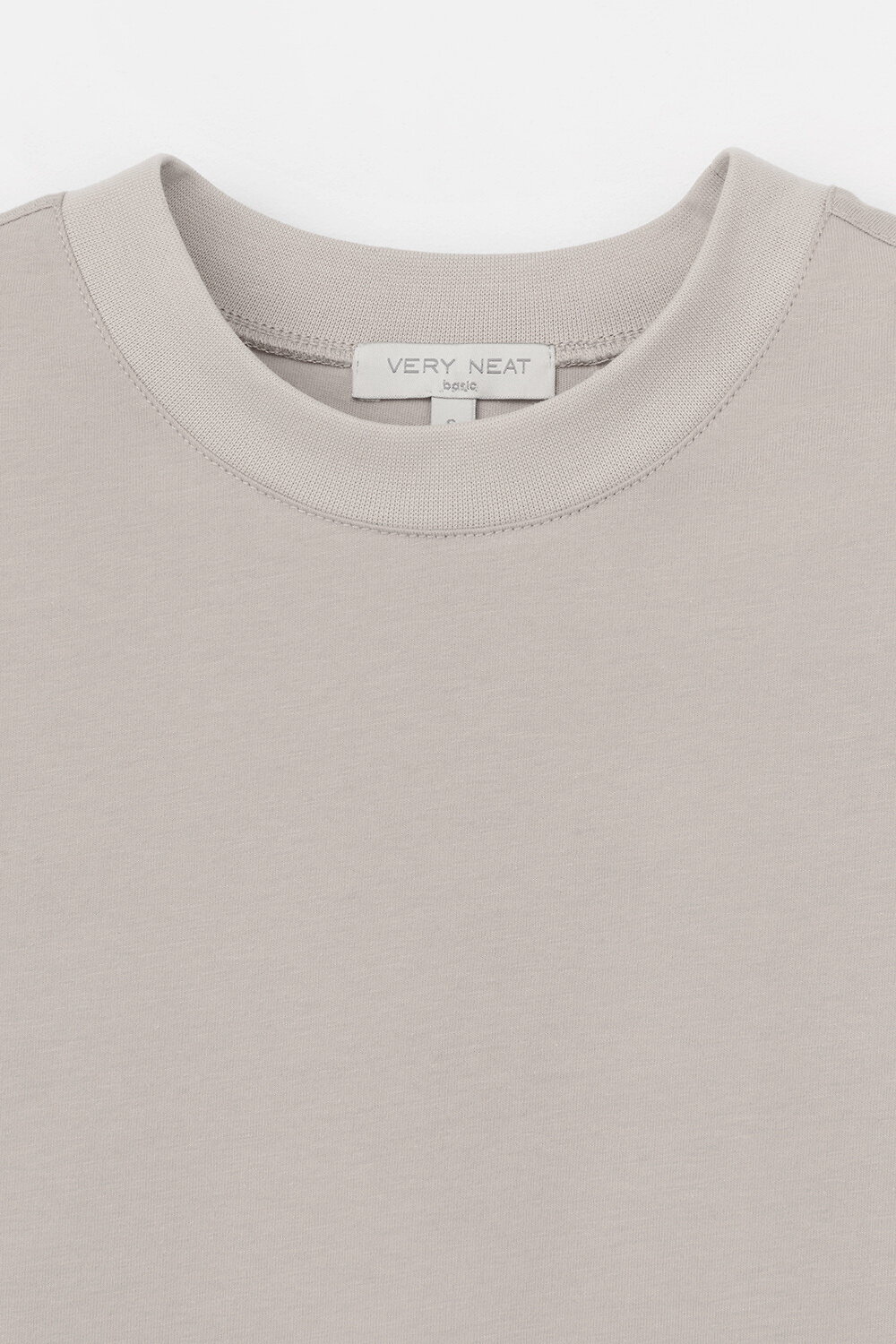 Ст.цена 1375р. VERY NEAT Фуфайка ЕВТ 3237/24 492922