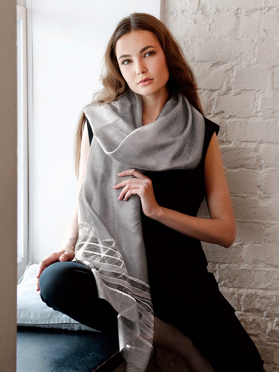 Ст.цена 873р. Уценка Палантин “Супернова мyaccaнит“ DEFLIN-05