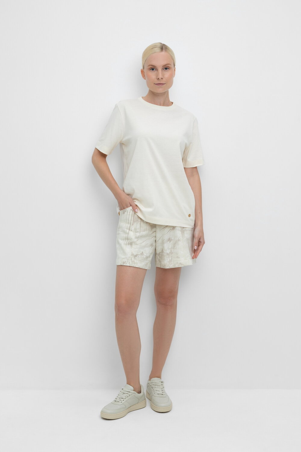 Ст.цена 1888р. VERY NEAT Шорты ЕВТ 4048 403646