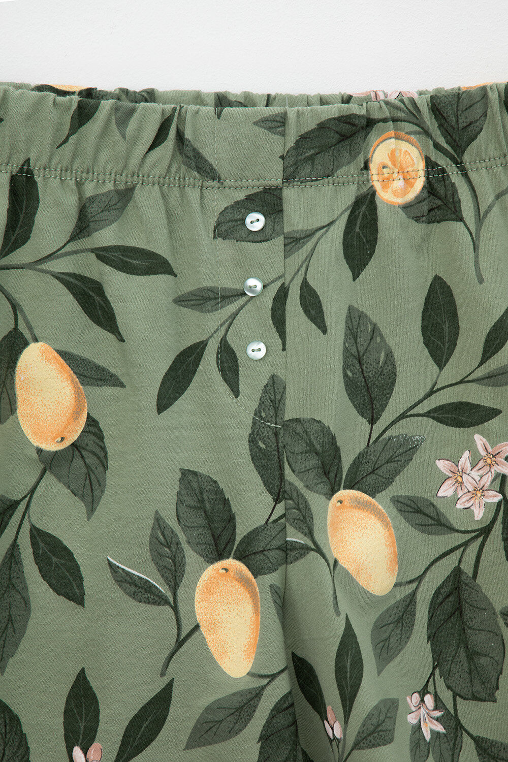 Ст.цена 839р. Trikozza Шорты Е 40039 439586