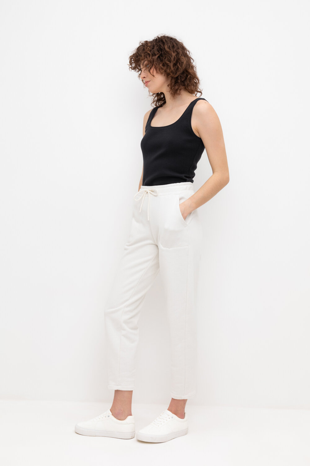 Ст.цена 2832р. VERY NEAT Брюки ЕВТ 4081 439626