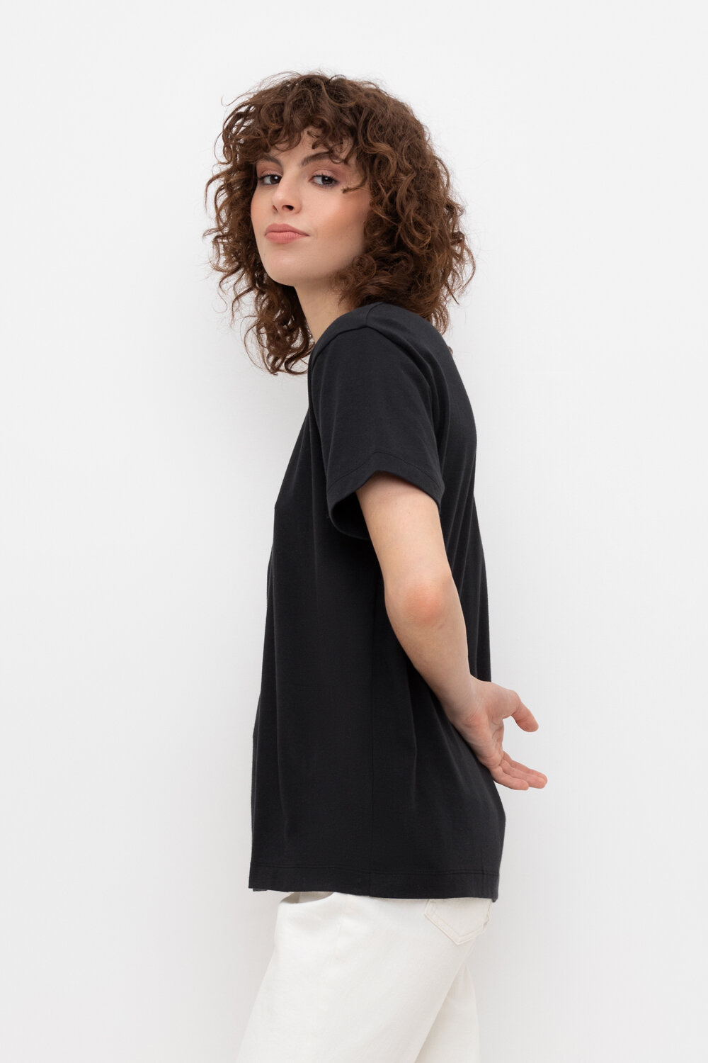 Ст.цена 1375р. VERY NEAT Фуфайка ЕВТ 3238/24 492911