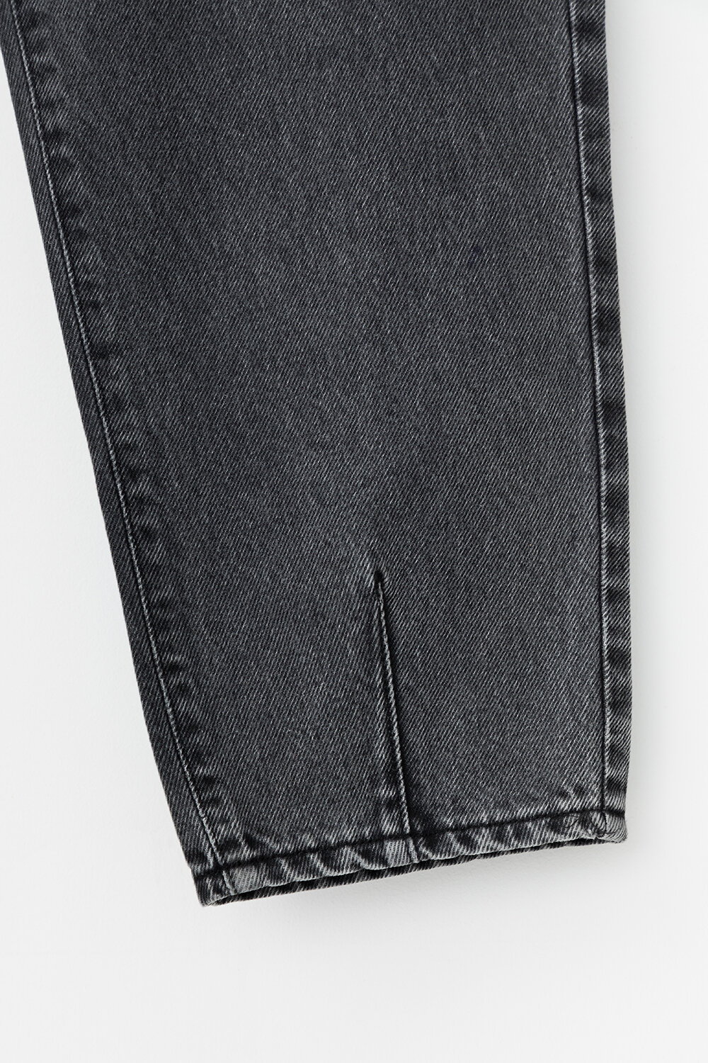 Ст.цена 2950р. VERY NEAT Джинсы ЕТ 40005 ВСТ 346844