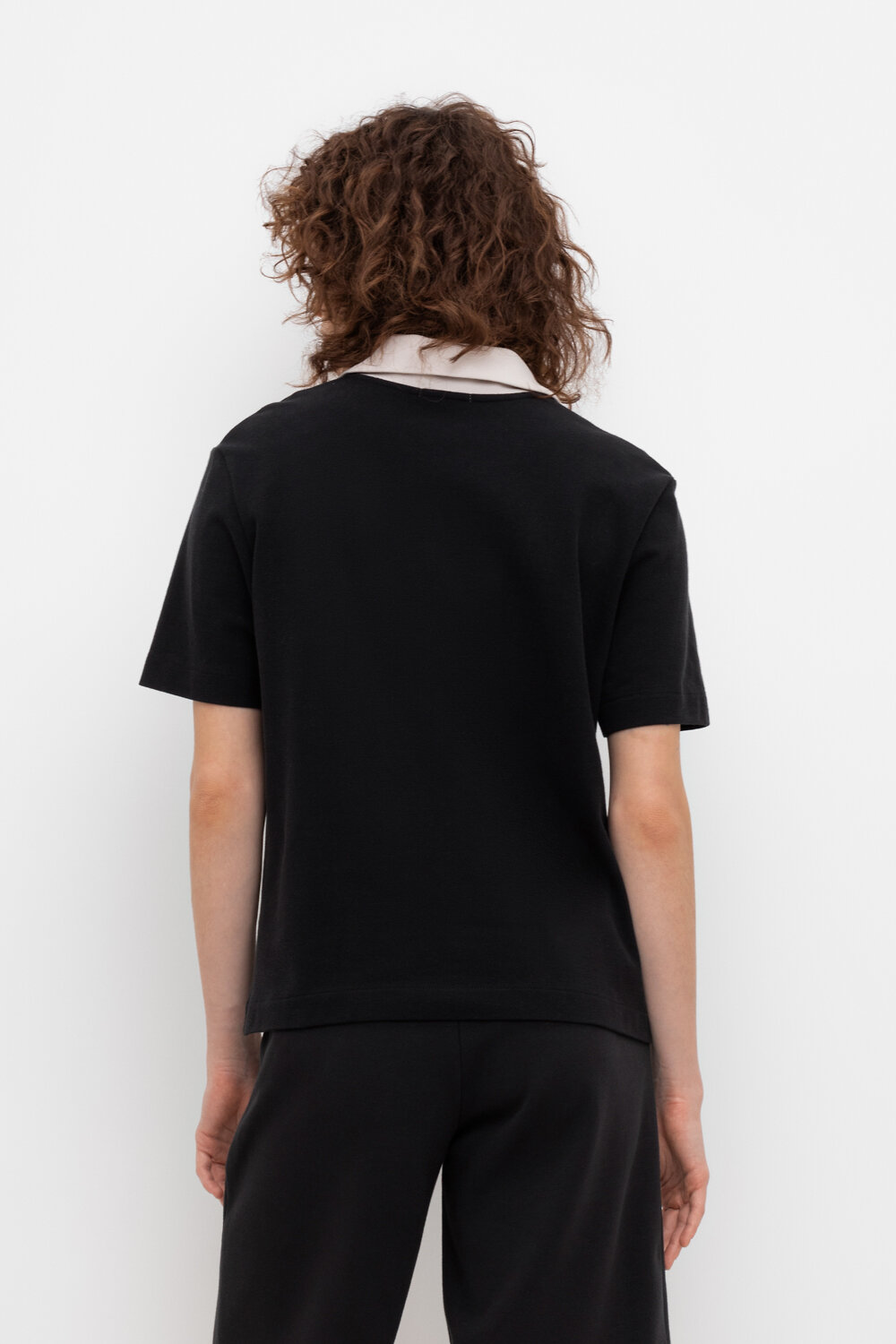 Ст.цена 2360р. VERY NEAT Фуфайка ЕВТ 3200 439554