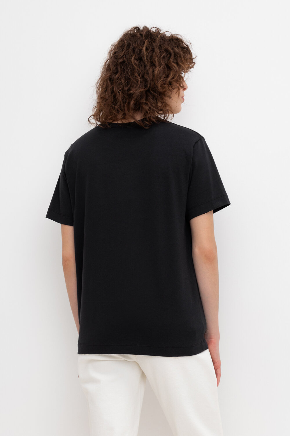 Ст.цена 1375р. VERY NEAT Фуфайка ЕВТ 3238/24 492911