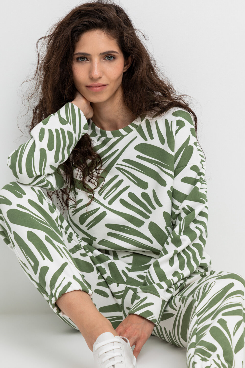 Ст.цена 2537р. VERY NEAT Джемпер ЕВТ 3222 403743