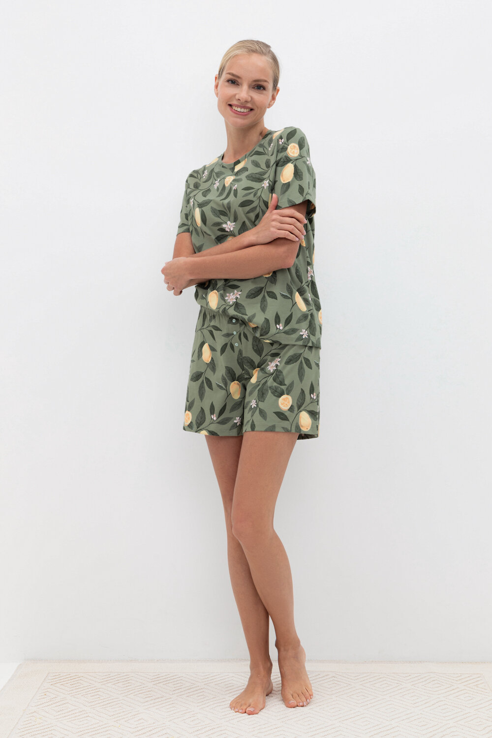 Ст.цена 839р. Trikozza Шорты Е 40039 439586