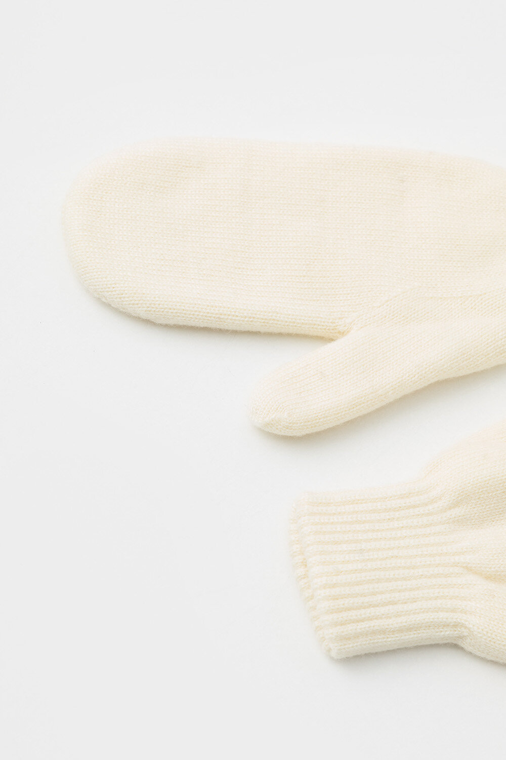 VERY NEAT Варежки ЕВ 10002/24ш 492785