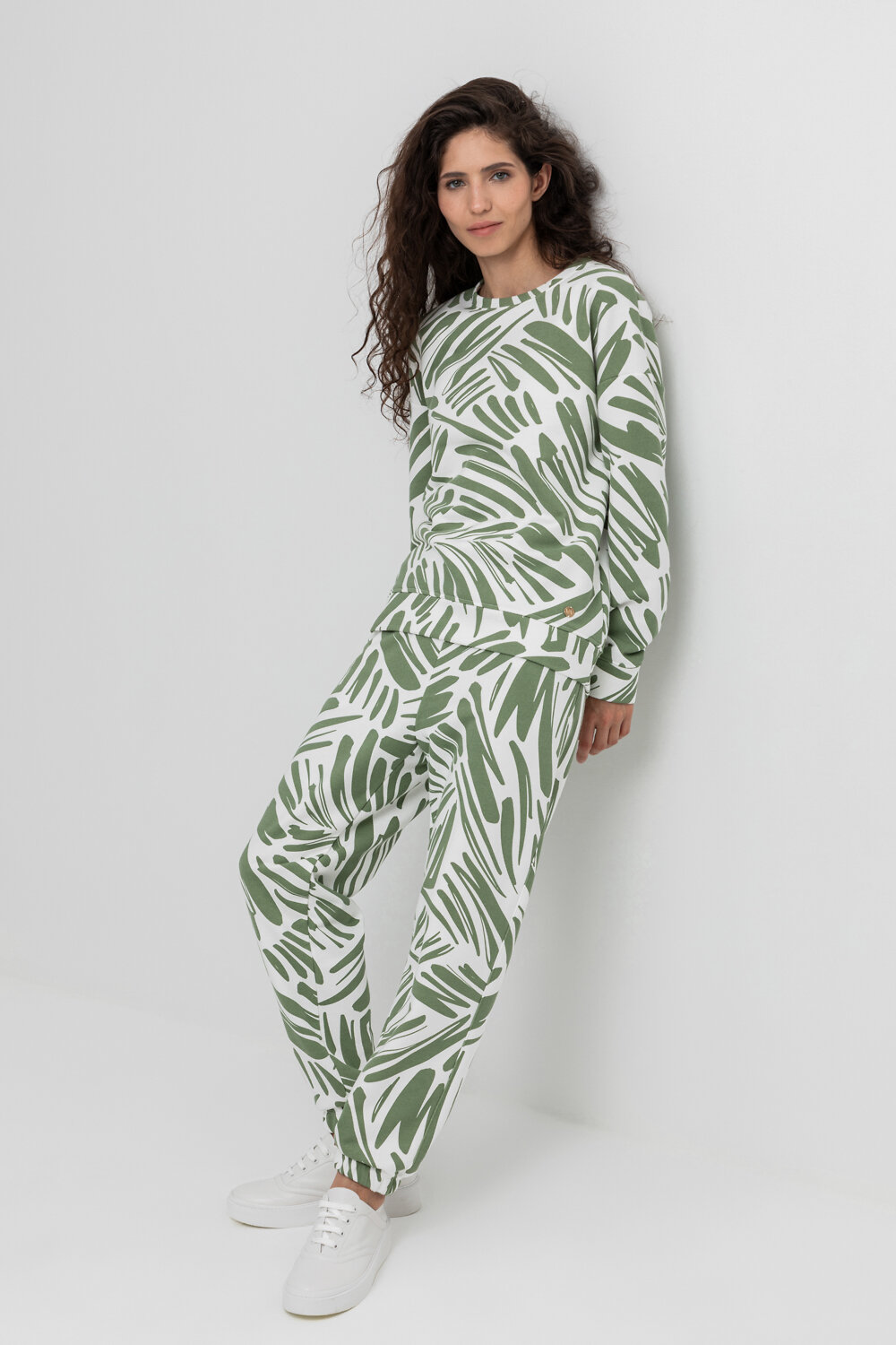 Ст.цена 2832р. VERY NEAT Брюки ЕВТ 4098 403747