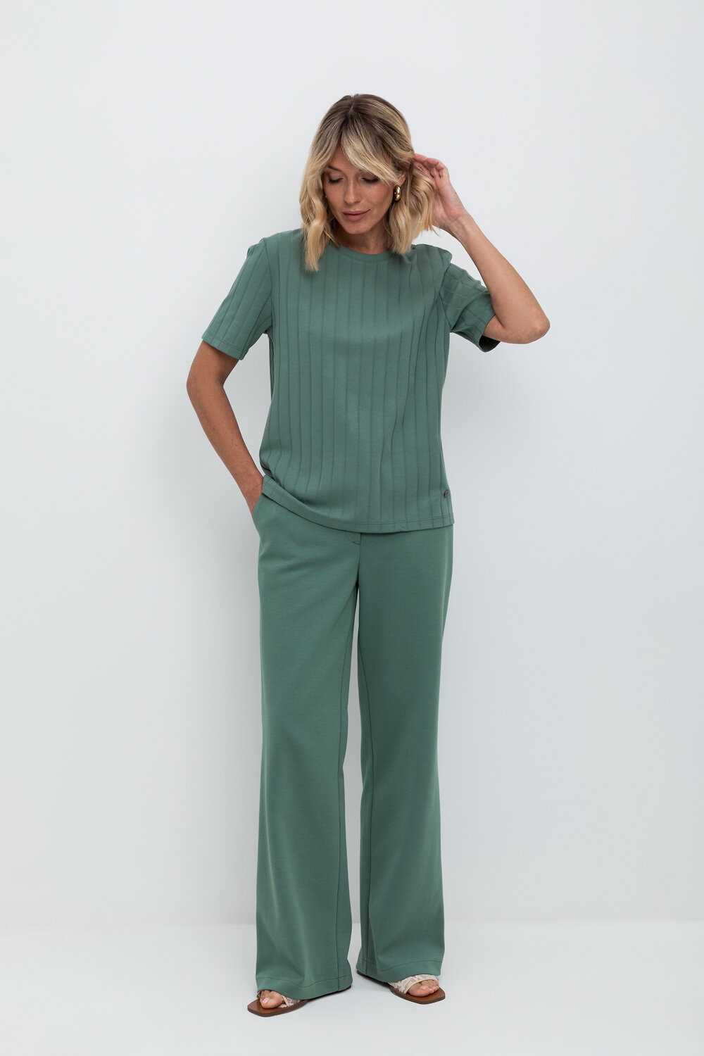 Ст.цена 3304р. VERY NEAT Брюки ЕВТ 4092 403628