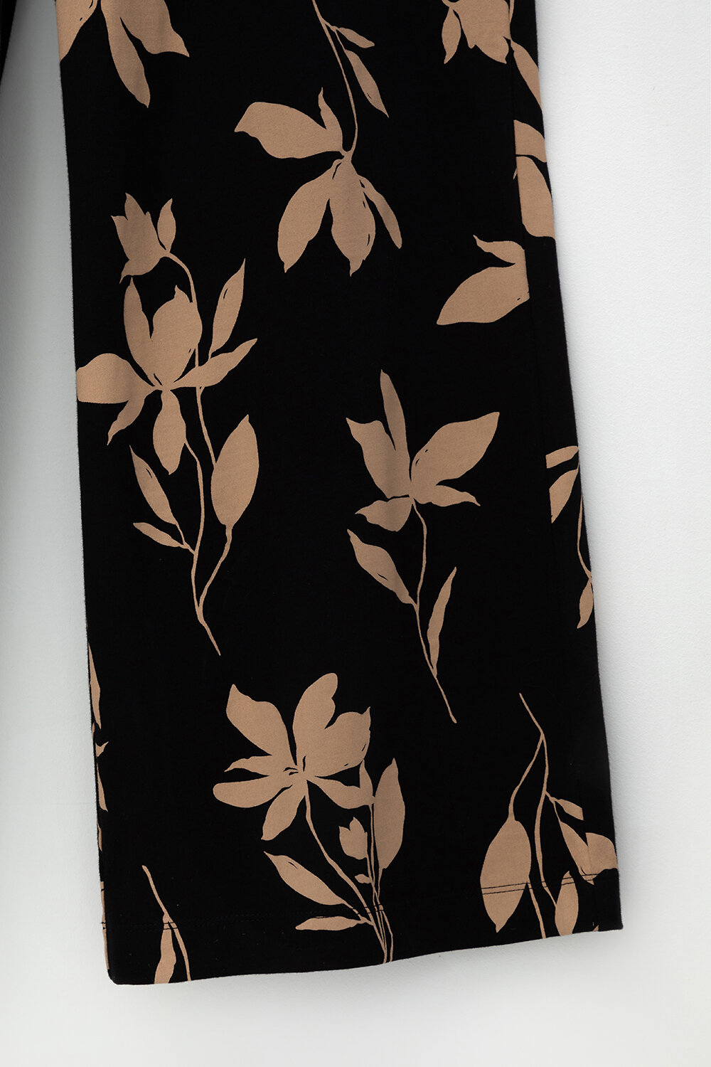 Ст.цена 2183р. VERY NEAT Брюки ЕВТ 4069 392333