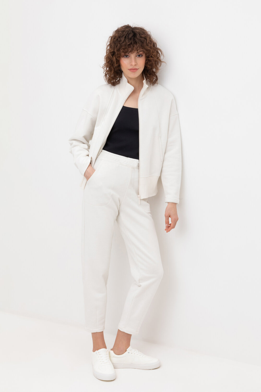 Ст.цена 1980р. VERY NEAT Брюки ЕВТ 4081/1 439700