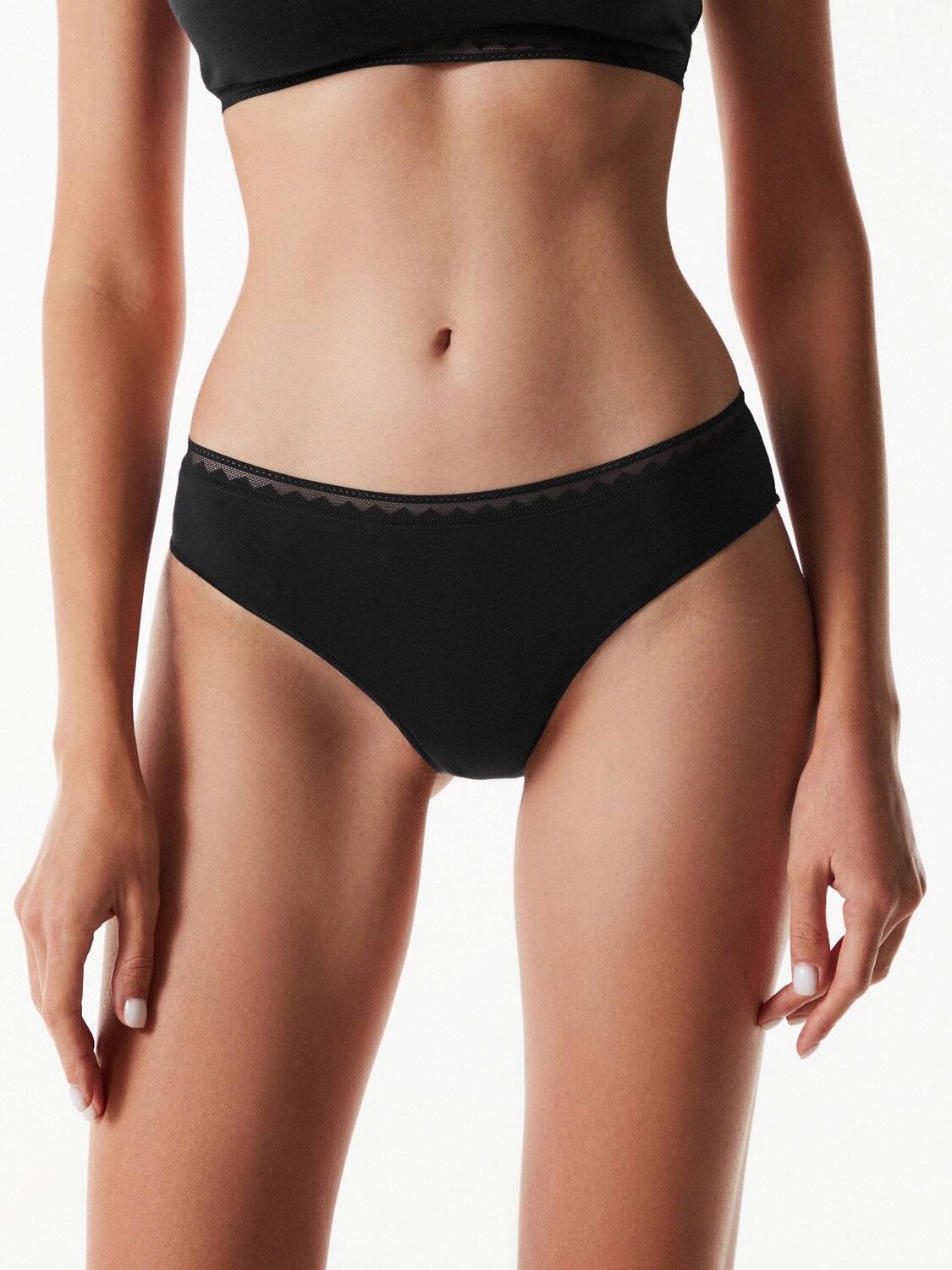 Ст.цена 350р. Conte elegant Трусы CLASSIC BASIC LB 1347.1 black 284630