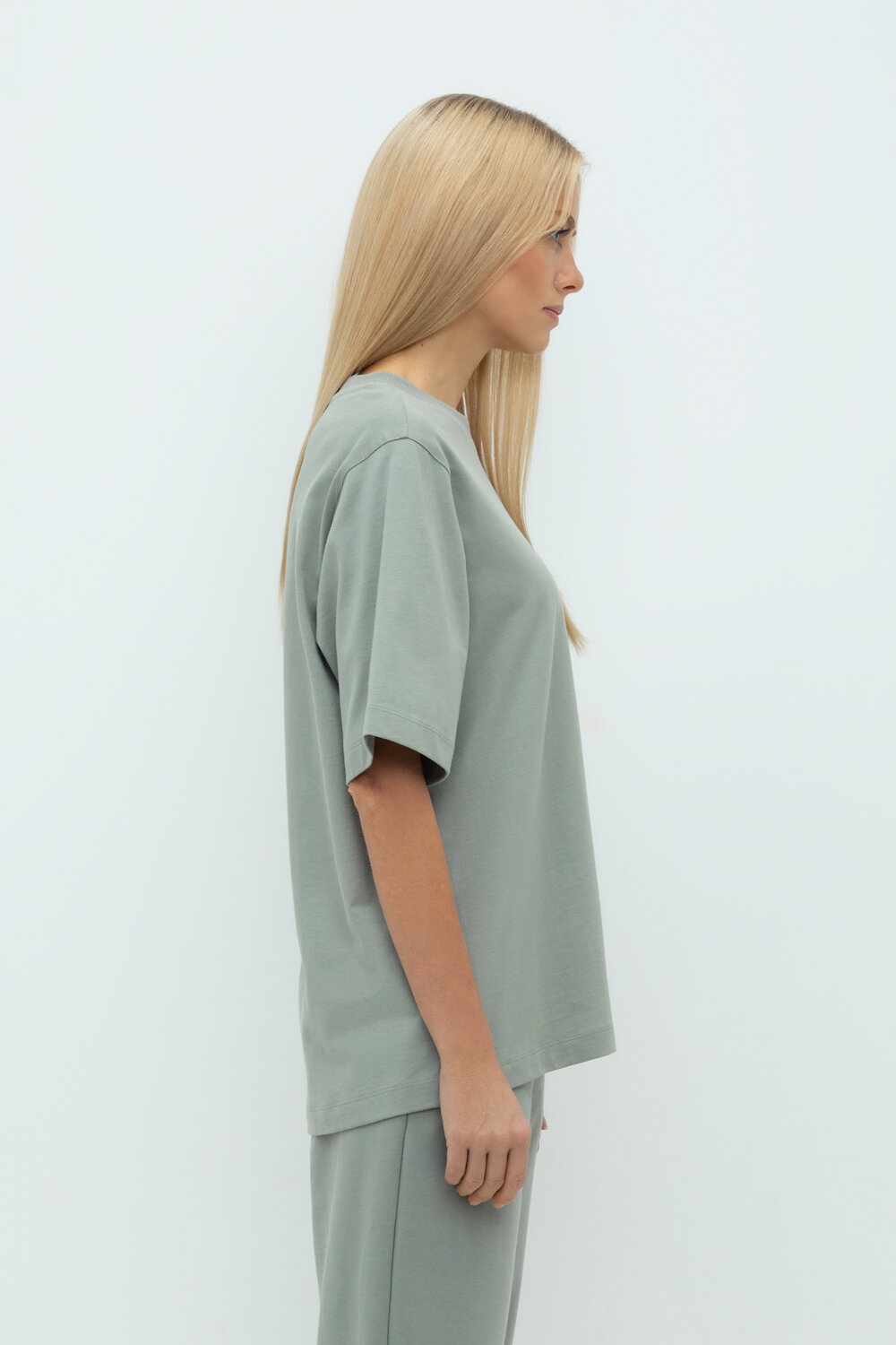 Ст.цена 1475р. VERY NEAT Фуфайка ЕВТ 3237 439720