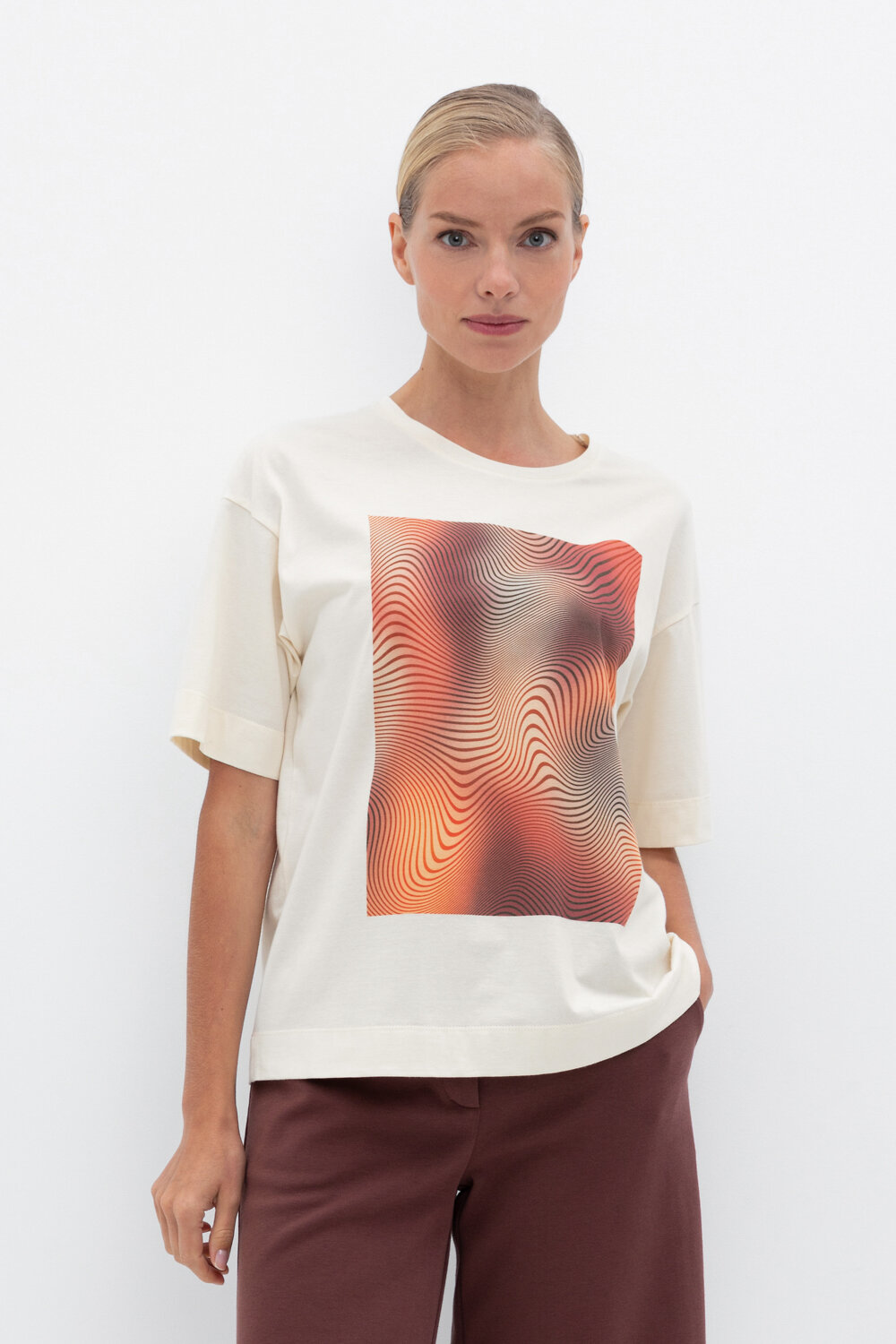 Ст.цена 1593р. VERY NEAT Фуфайка ЕВТ 3240 439684