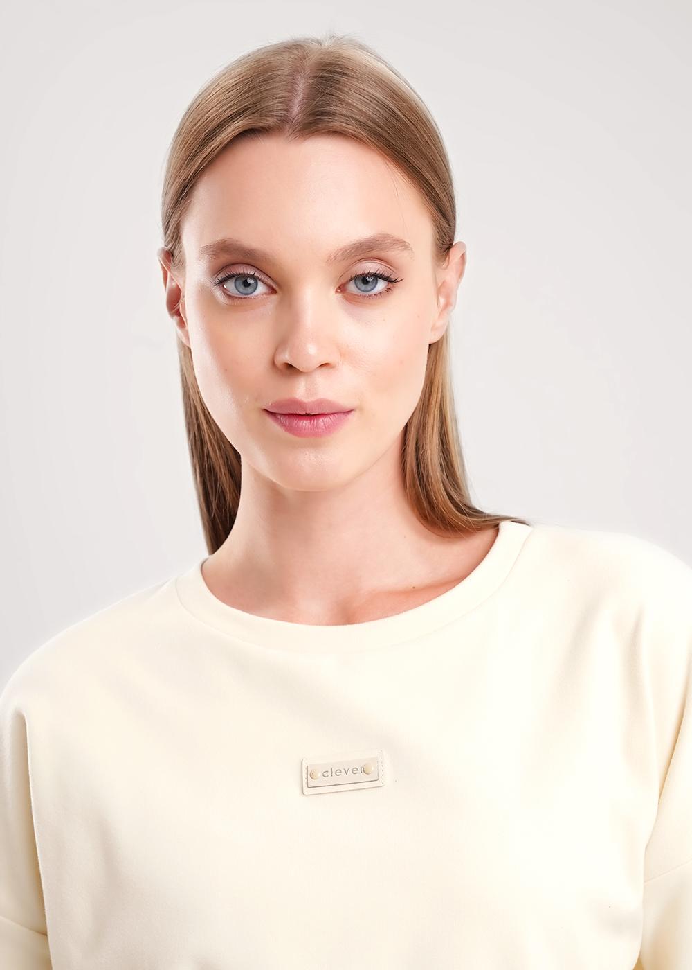 Ст.цена 950р CLE 157023/190инн Джемпер женский 157023/190инн св.бежевый