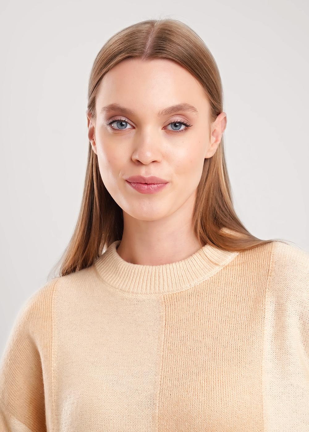 Ст.цена 1560р CLE 154581/190апш Джемпер женский 154581/190апш св.бежевый/бежевый