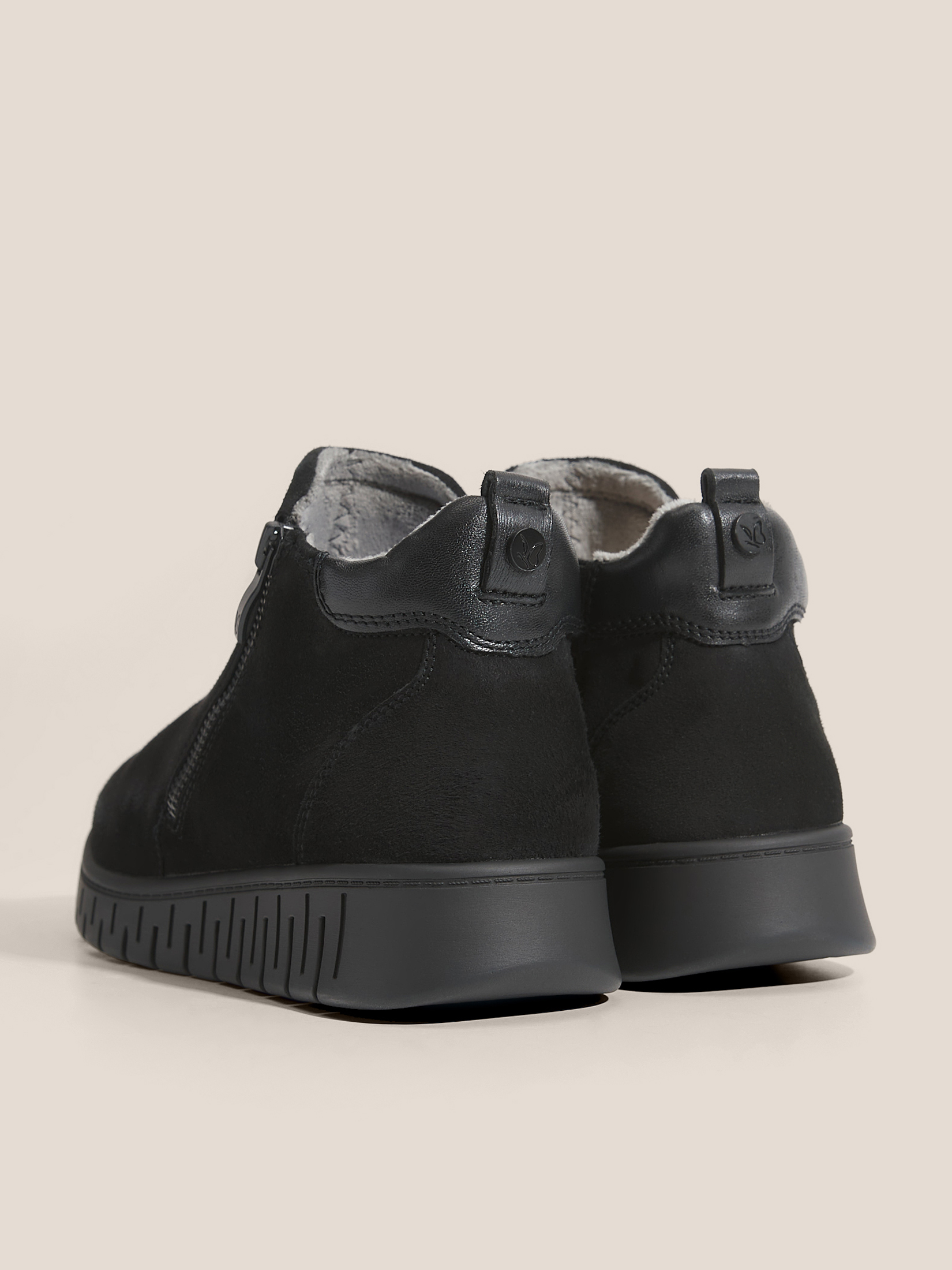 Женские ботинки CAPRICE FINA 4662138, черный