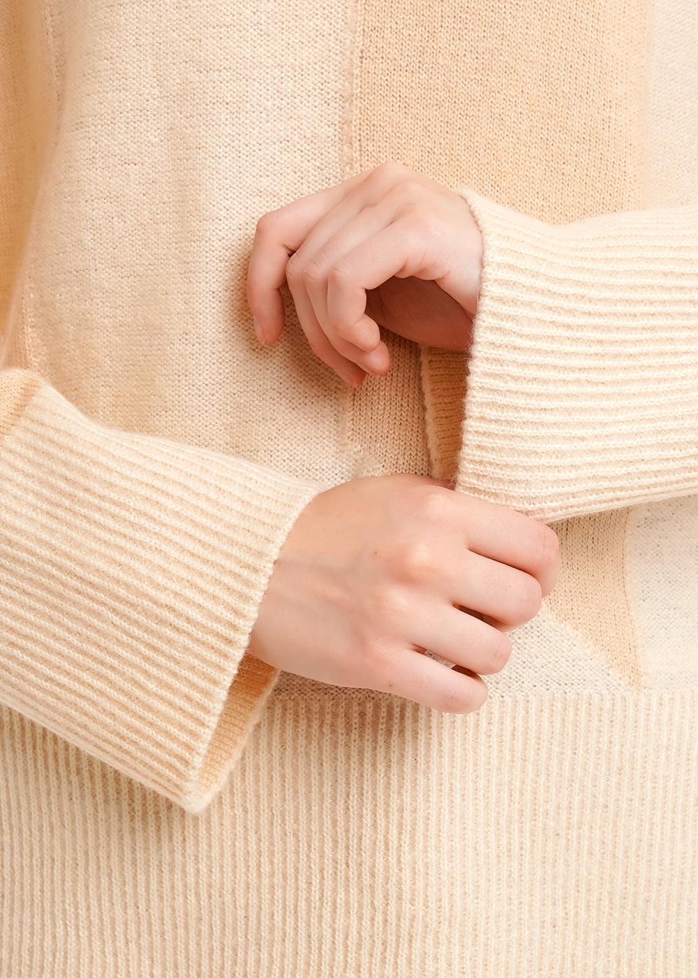 Ст.цена 1560р CLE 154581/190апш Джемпер женский 154581/190апш св.бежевый/бежевый