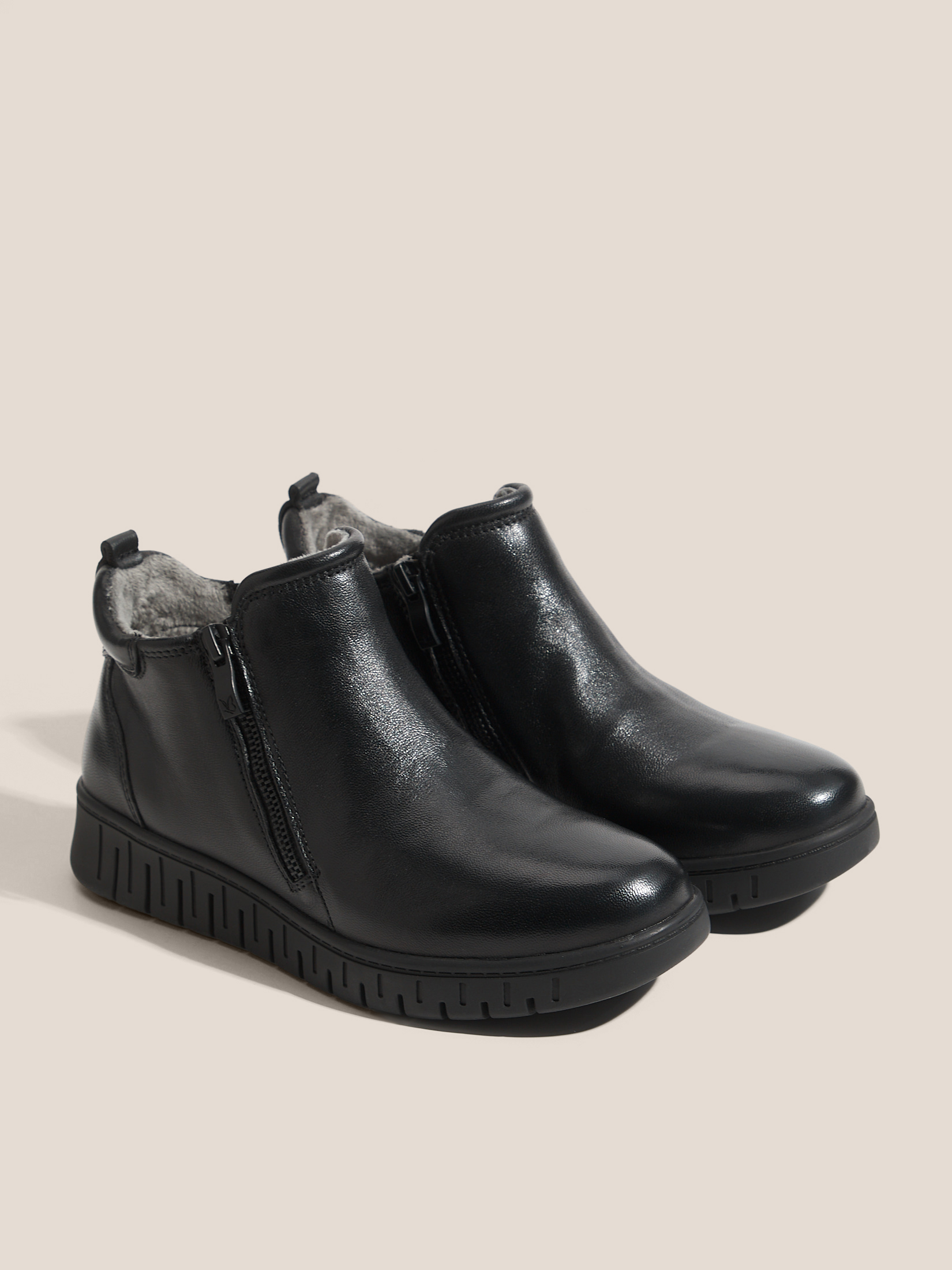 Женские ботинки CAPRICE FINA 4662152, черный