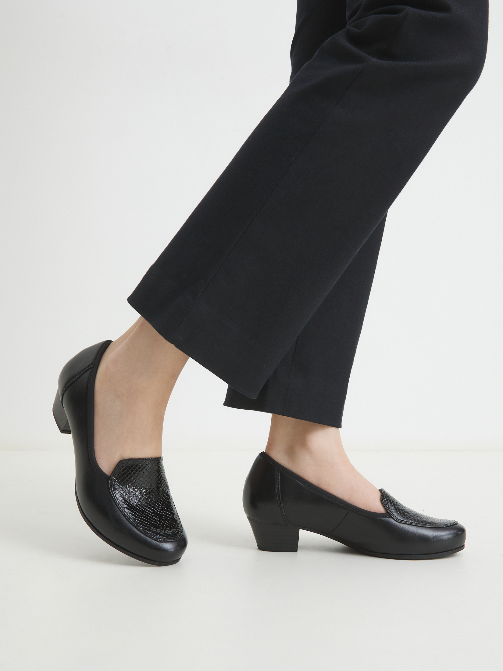 Женские туфли CAPRICE GERDA 4183215, черный